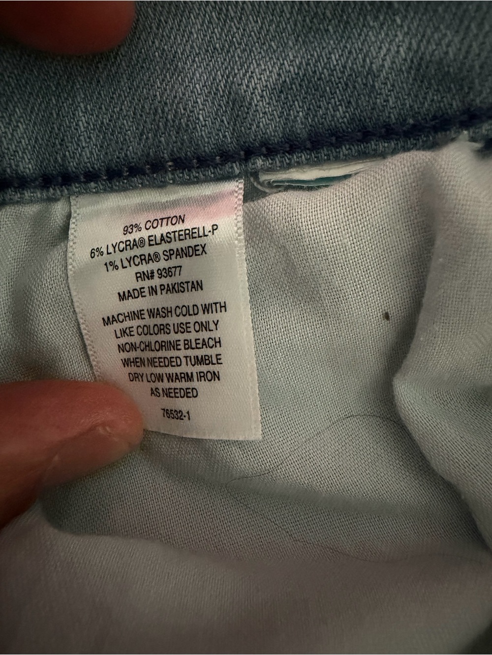 Arizona Jean Company light blue jeans